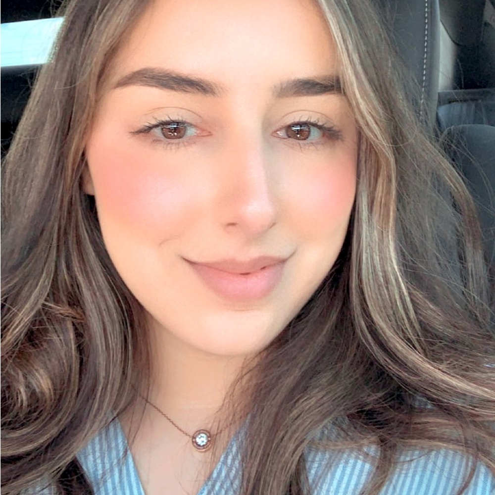 Meet your Posher, Marissa